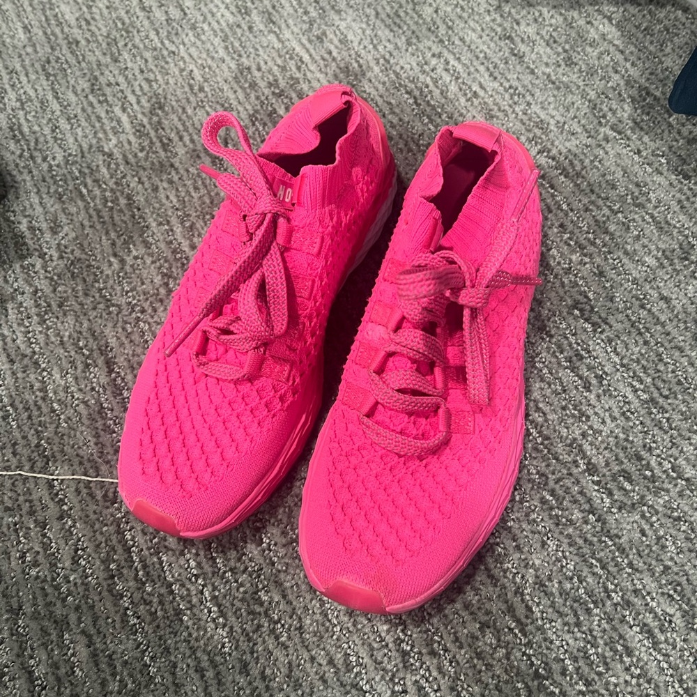 NOBULL Women's Bright Pink Sneakers
